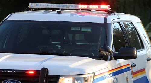 Mountie shot by fellow officer during pursuit of truck out of Kelowna: RCMP